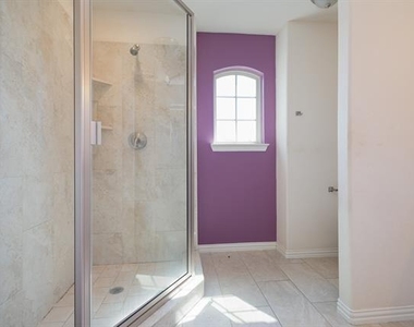 313 Austin Avenue - Photo Thumbnail 15