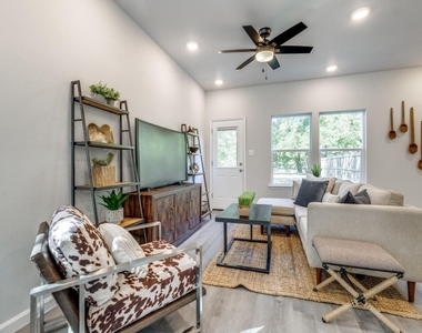 309-2 Braz Street - Photo Thumbnail 3