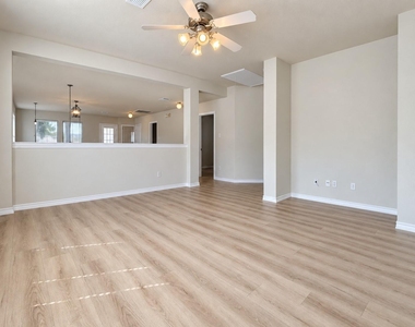 1911 Plantation Parkway - Photo Thumbnail 25