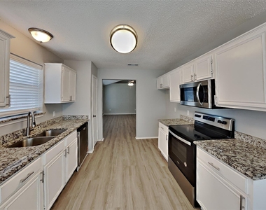 6103 King William Drive - Photo Thumbnail 5