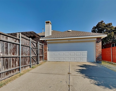 7641 Quiet Meadow Lane - Photo Thumbnail 22