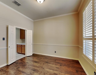 7641 Quiet Meadow Lane - Photo Thumbnail 6