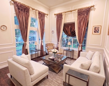 9314 Royal Burgess Drive - Photo Thumbnail 3