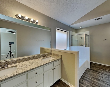 8228 Willis Lane - Photo Thumbnail 8
