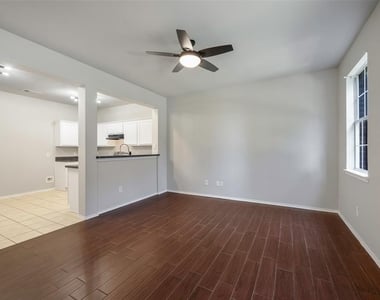 4152 Kyndra Circle - Photo Thumbnail 1