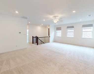 3285 Dover Drive - Photo Thumbnail 7