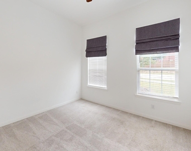 3285 Dover Drive - Photo Thumbnail 14