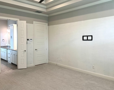 880 Saint Peter Lane - Photo Thumbnail 20