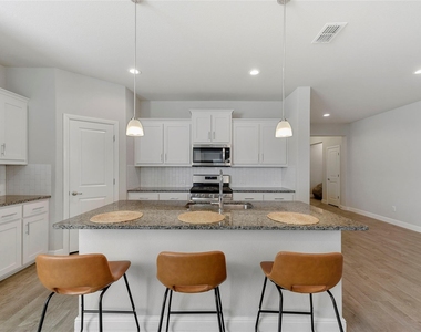 821 Shepperton Way - Photo Thumbnail 22