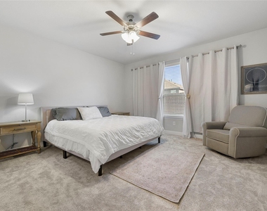 821 Shepperton Way - Photo Thumbnail 13