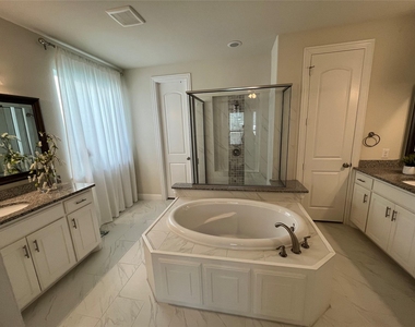 965 Holt Lane - Photo Thumbnail 18
