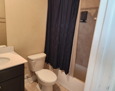 3812 Tunstall Drive - Photo Thumbnail 15