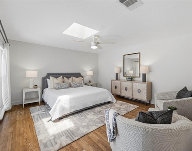 4817 Winthrop Avenue E - Photo Thumbnail 14
