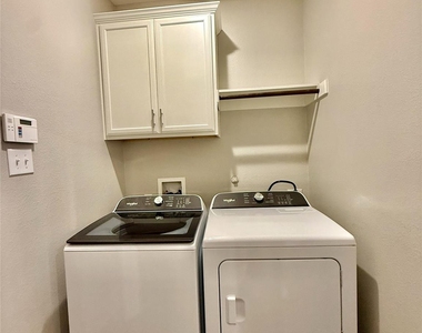 3615 Brazos Street - Photo Thumbnail 17