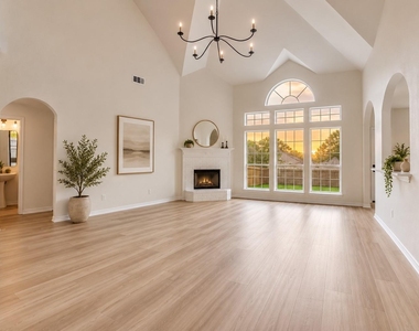 403 Mountain Circle - Photo Thumbnail 1