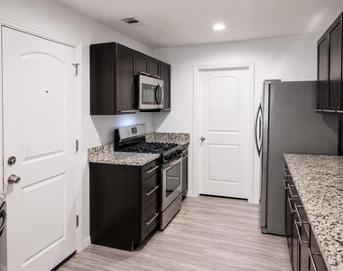 5549 Bluffman Drive - Photo Thumbnail 3