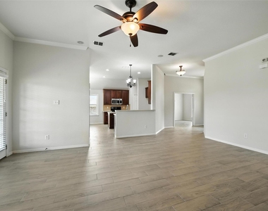 113 Shumard Drive - Photo Thumbnail 21