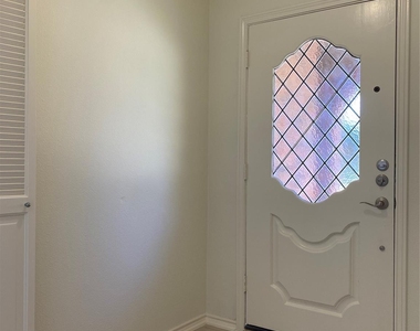 3346 Lanarc Drive - Photo Thumbnail 2