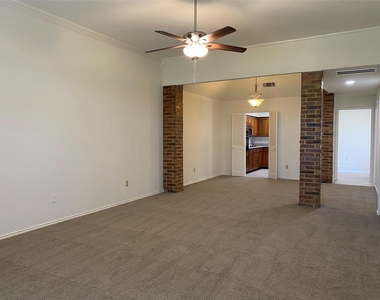 3346 Lanarc Drive - Photo Thumbnail 6