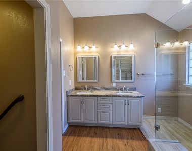3120 Steve Drive - Photo Thumbnail 22
