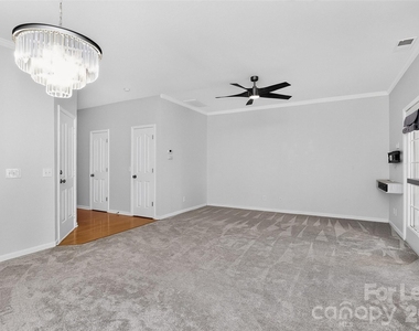 10978 Princeton Village Drive - Photo Thumbnail 22
