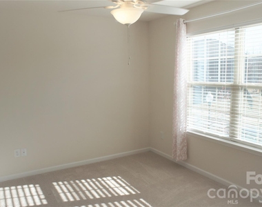 1006 Hudson Mill Drive - Photo Thumbnail 26