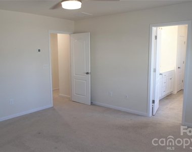 1006 Hudson Mill Drive - Photo Thumbnail 33