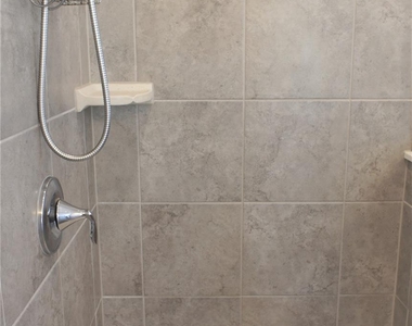 1006 Hudson Mill Drive - Photo Thumbnail 38