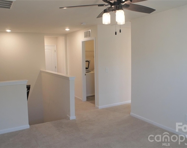 1006 Hudson Mill Drive - Photo Thumbnail 20