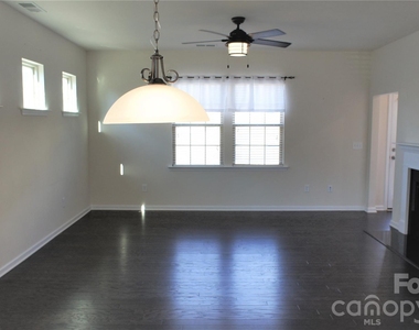 1006 Hudson Mill Drive - Photo Thumbnail 11