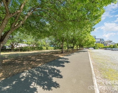 1101 W 1st Street - Photo Thumbnail 11