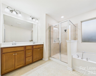 6005 Sweetbay Lane - Photo Thumbnail 14