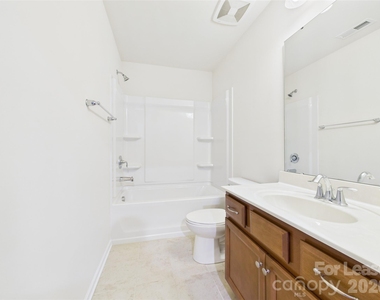 6005 Sweetbay Lane - Photo Thumbnail 19