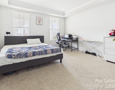 10163 Meeting House Drive Nw - Photo Thumbnail 12