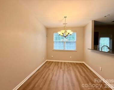 11257 Lions Mane Street - Photo Thumbnail 3