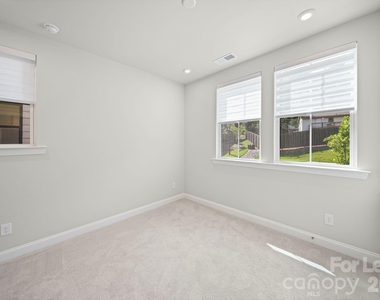 424 Old Town Village Road - Photo Thumbnail 8