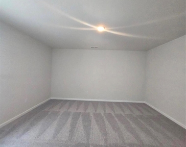 13123 Hampton Bay Lane - Photo Thumbnail 10