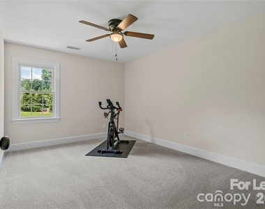 6135 Highview Road - Photo Thumbnail 27