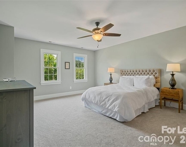 6135 Highview Road - Photo Thumbnail 22