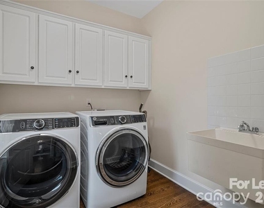 6135 Highview Road - Photo Thumbnail 10
