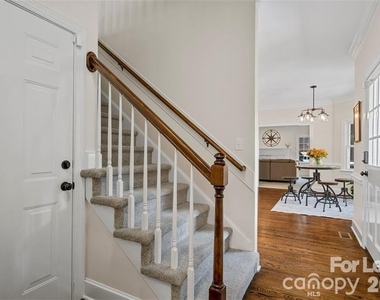 6135 Highview Road - Photo Thumbnail 9