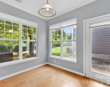 15407 St Christopher Court - Photo Thumbnail 2