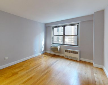 50 West 97th Street - Photo Thumbnail 5