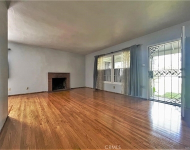 2259 S San Antonio - Photo Thumbnail 1