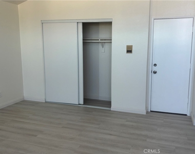 1022 S Marengo - Photo Thumbnail 3