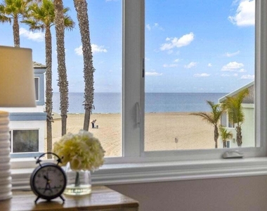 104 La Brea Street - Photo Thumbnail 30