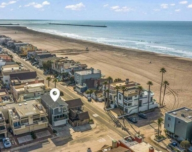 104 La Brea Street - Photo Thumbnail 55