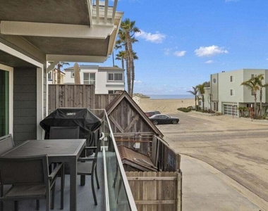 104 La Brea Street - Photo Thumbnail 21