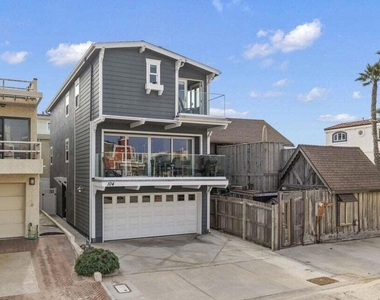 104 La Brea Street - Photo Thumbnail 2