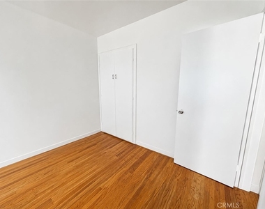 1716 7th Avenue - Photo Thumbnail 6